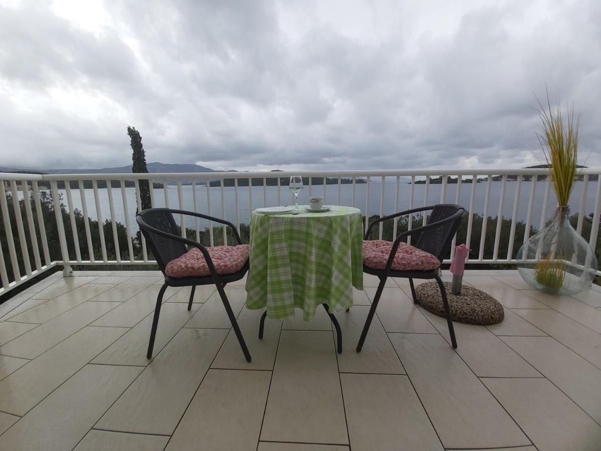 Apartment Tinka + Lumbarda Zewnętrze zdjęcie